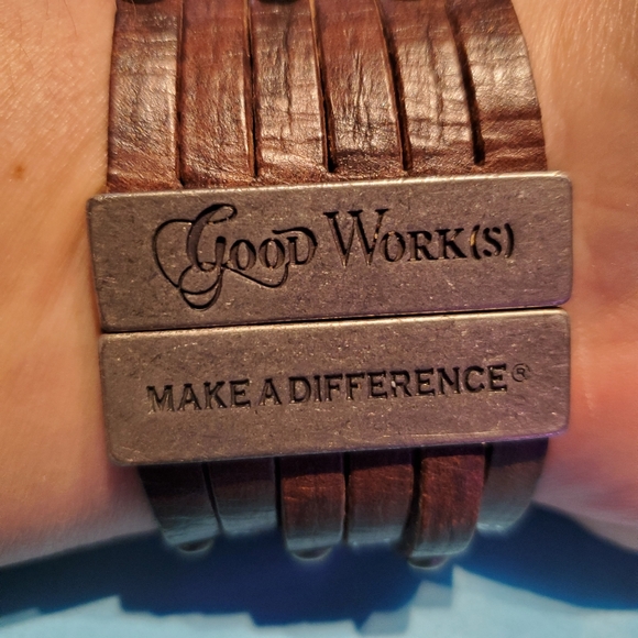 Good works make a difference bracelet - Picture 5 of 8